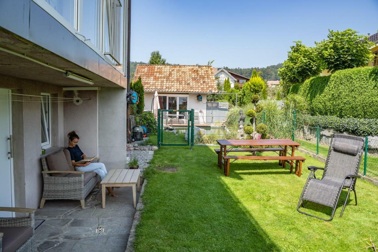 Ferienwohnung Metzler - Blick Auf Die Berge Göfis Exterior foto